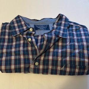 Náutica Men’s Button Down
XXL plaid
